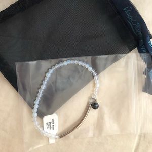 Vantel Pearls Bracelet